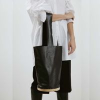 Leather shoulder bag 0081
