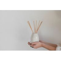 Ceramic Reed Diffuser with Jasmine fragance